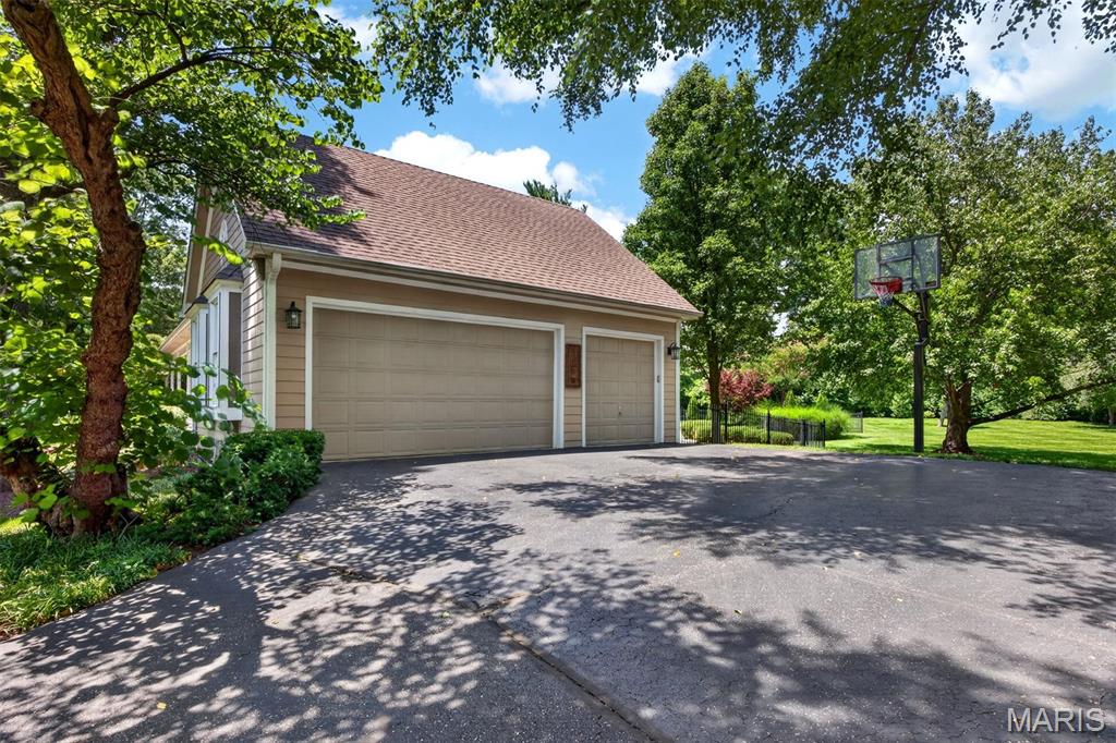 Brighton Woods - Residential