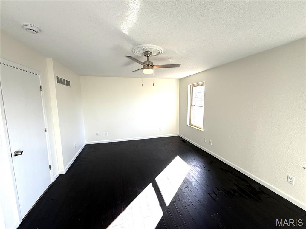 Meadowlake Acres 5th Add - Residential