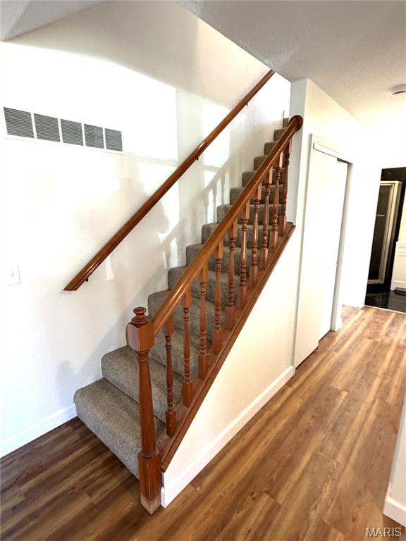 Meadowlake Acres 5th Add - Residential