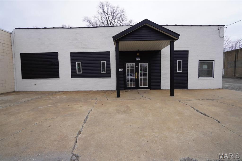 Granite City - Commercial Sale