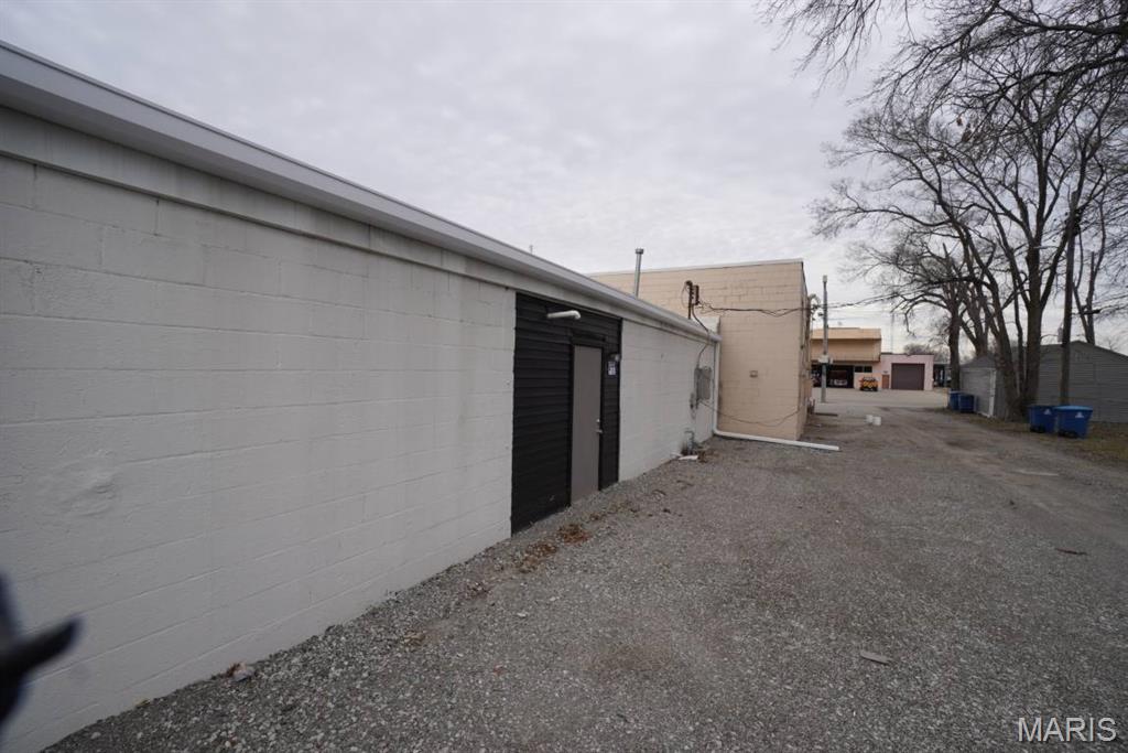 Granite City - Commercial Sale