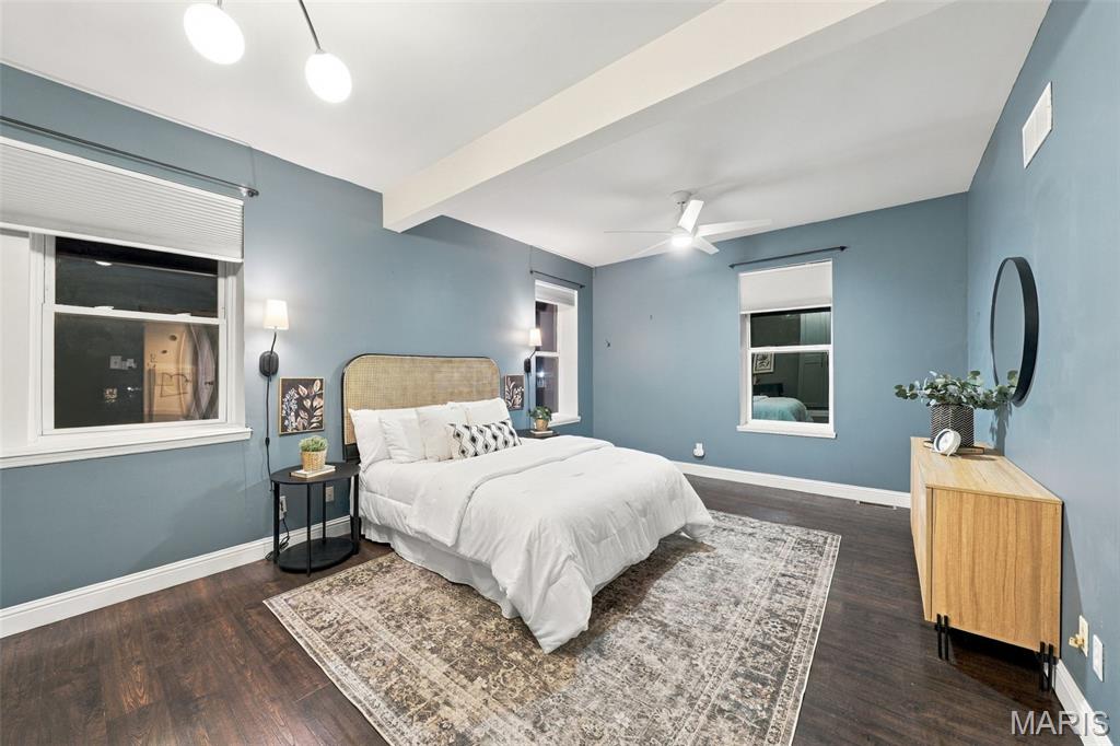 Shaw Town Home 01 - Residential