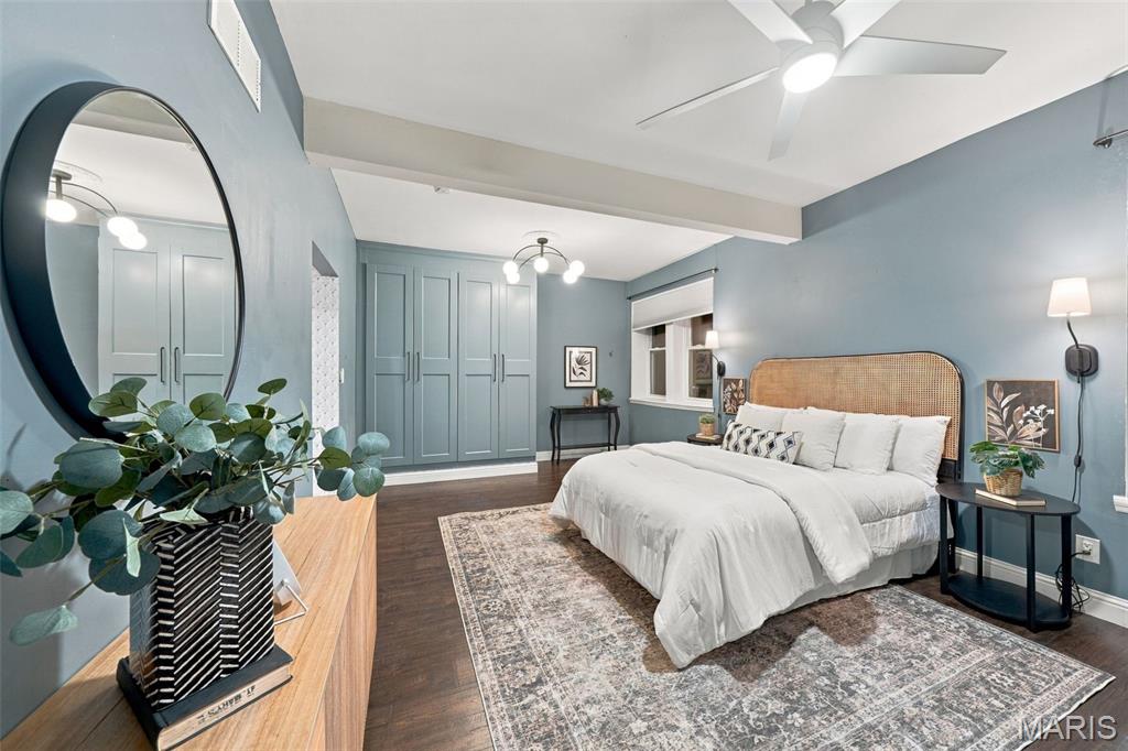 Shaw Town Home 01 - Residential