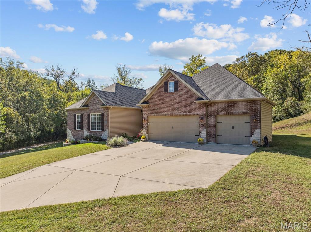 Hobbit Hollow - Residential