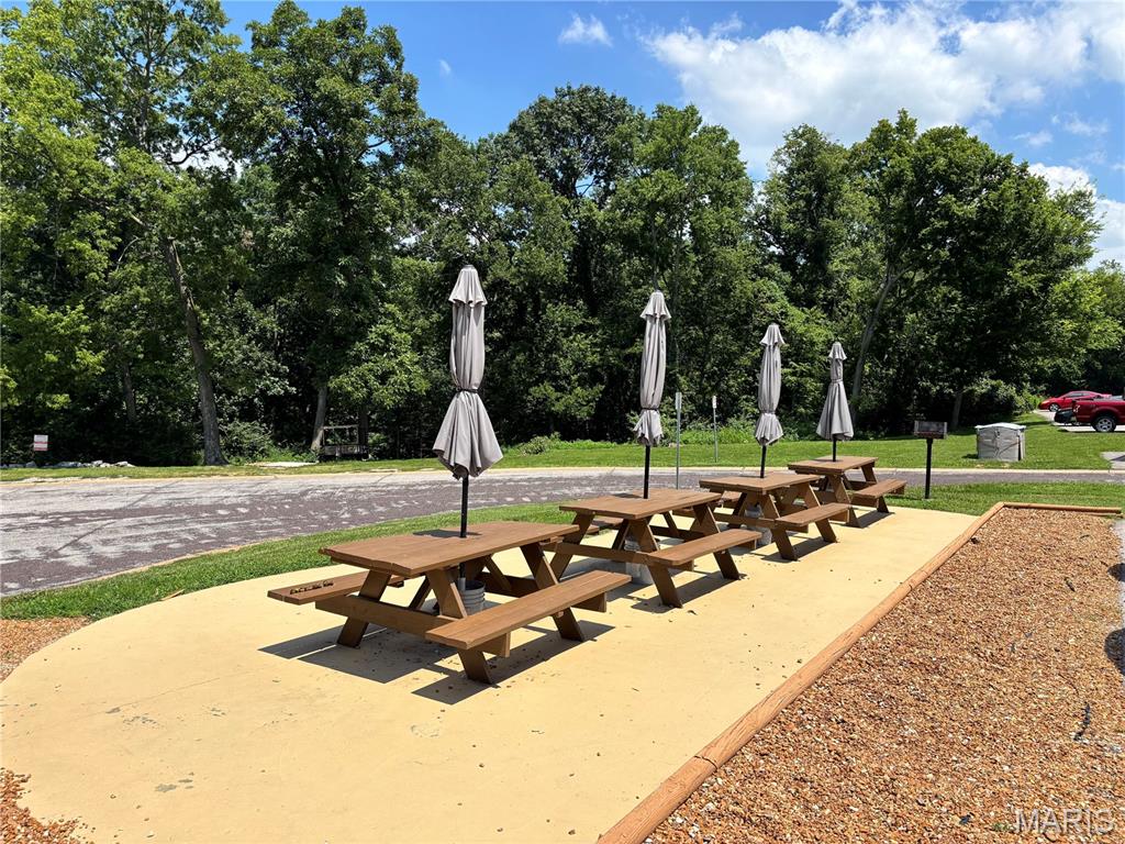 Oakville Commons Condo - Residential