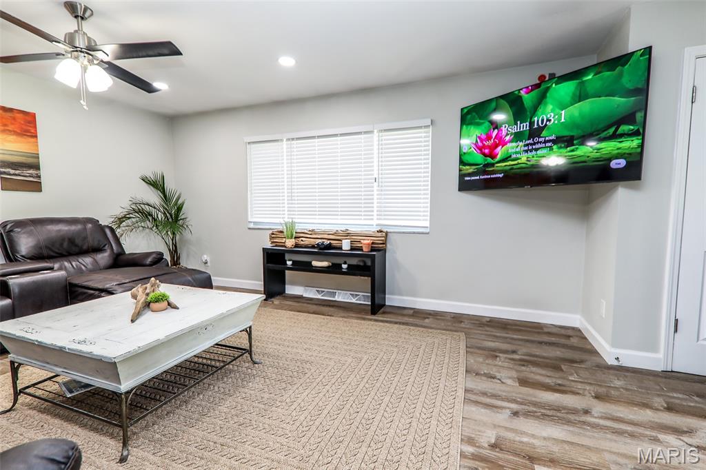 Long Ahore Acres - Residential