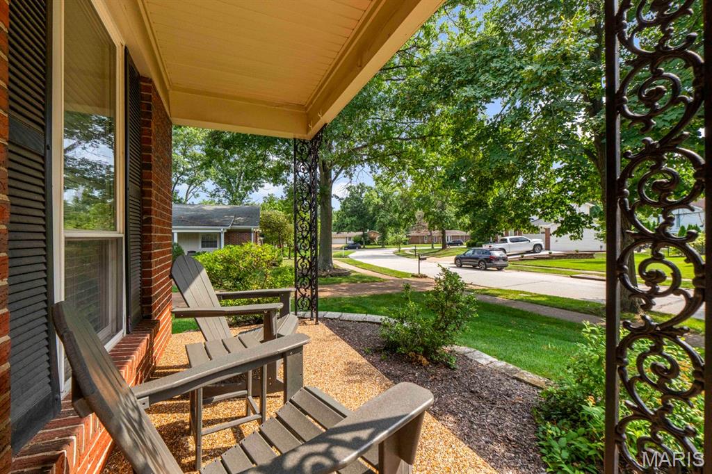 Fox Creek 3 - Residential