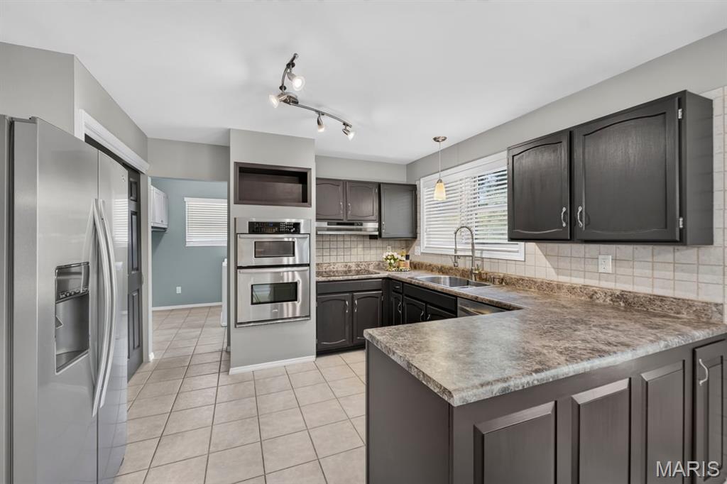 Fox Creek 3 - Residential