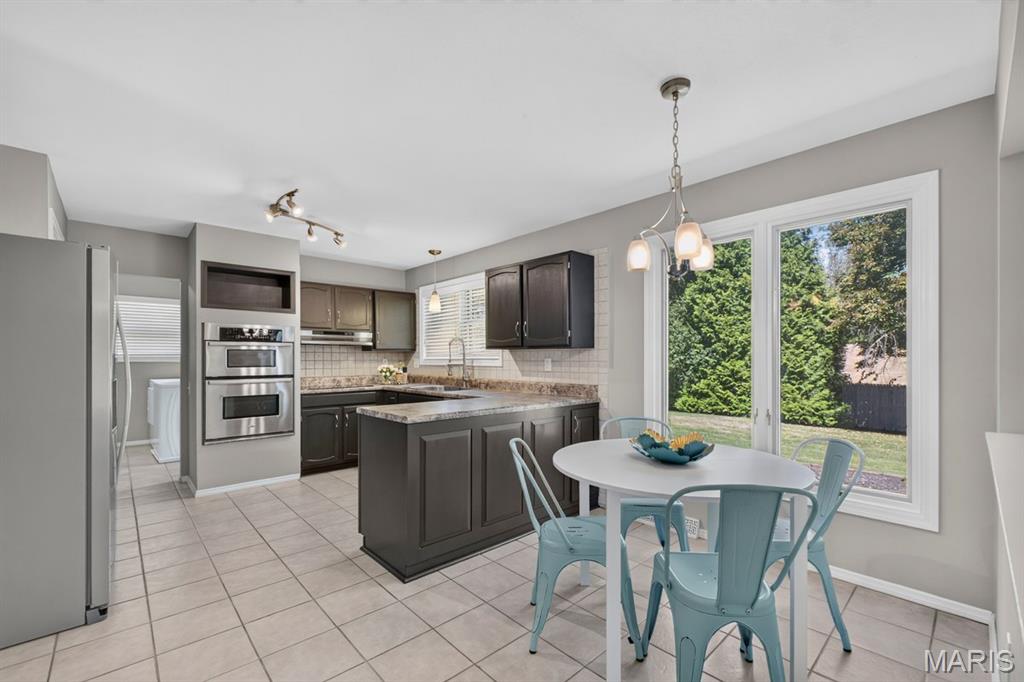 Fox Creek 3 - Residential