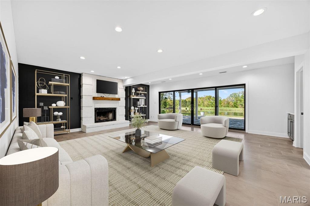 Lakeway - Residential