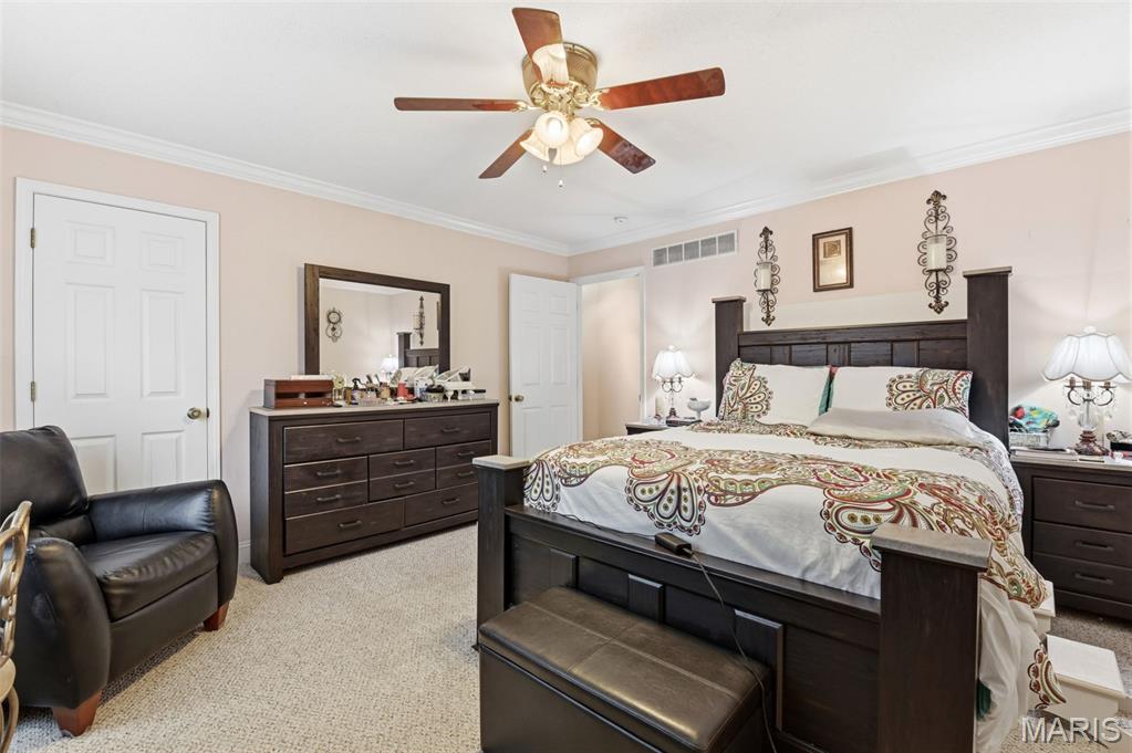 Royal Pines 2 Condo Tenth - Residential
