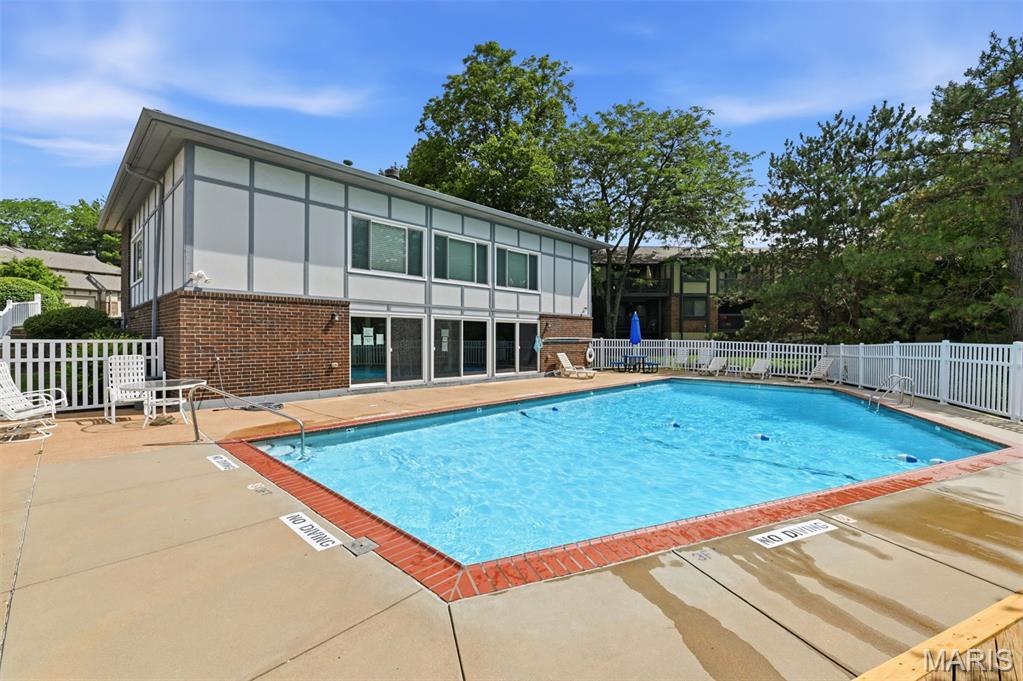 Royal Pines 2 Condo Tenth - Residential
