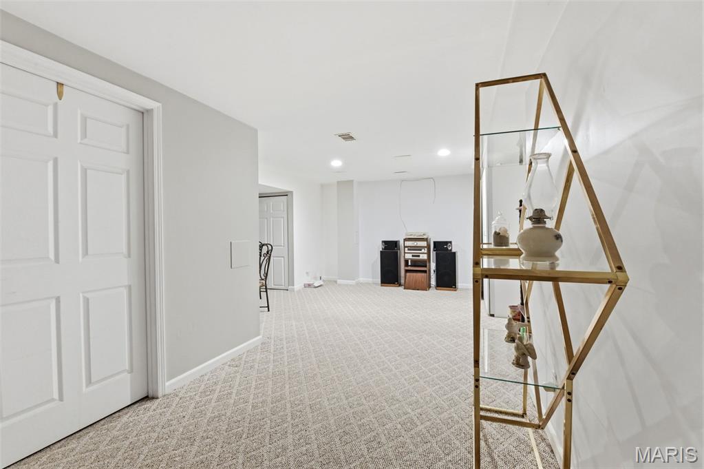 Royal Pines 2 Condo Tenth - Residential