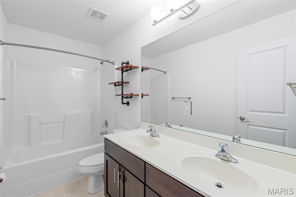 Strawberry Rdg 01 - Residential