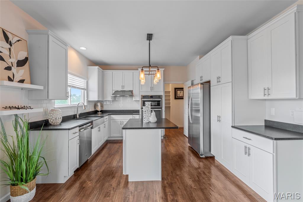 Strawberry Rdg 01 - Residential