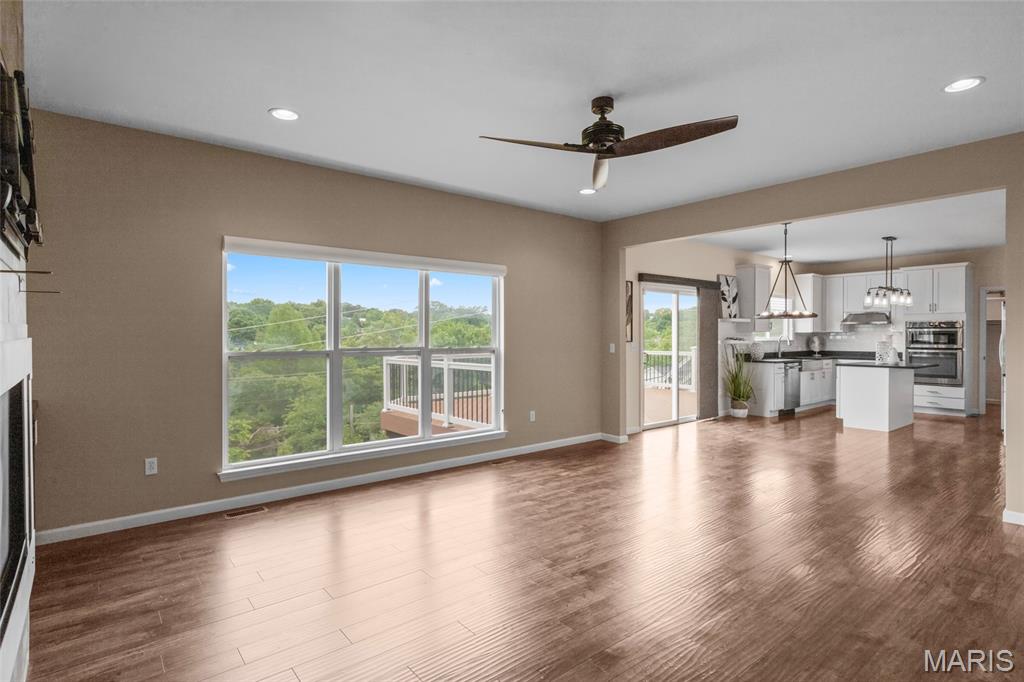 Strawberry Rdg 01 - Residential
