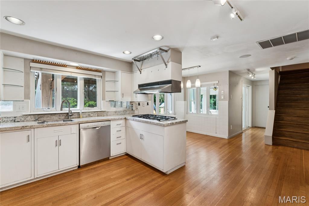 Clayton Terrace - Residential