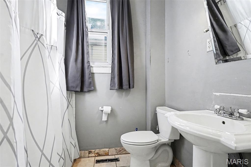 Dupo Brown & Maxeys Sub - Residential