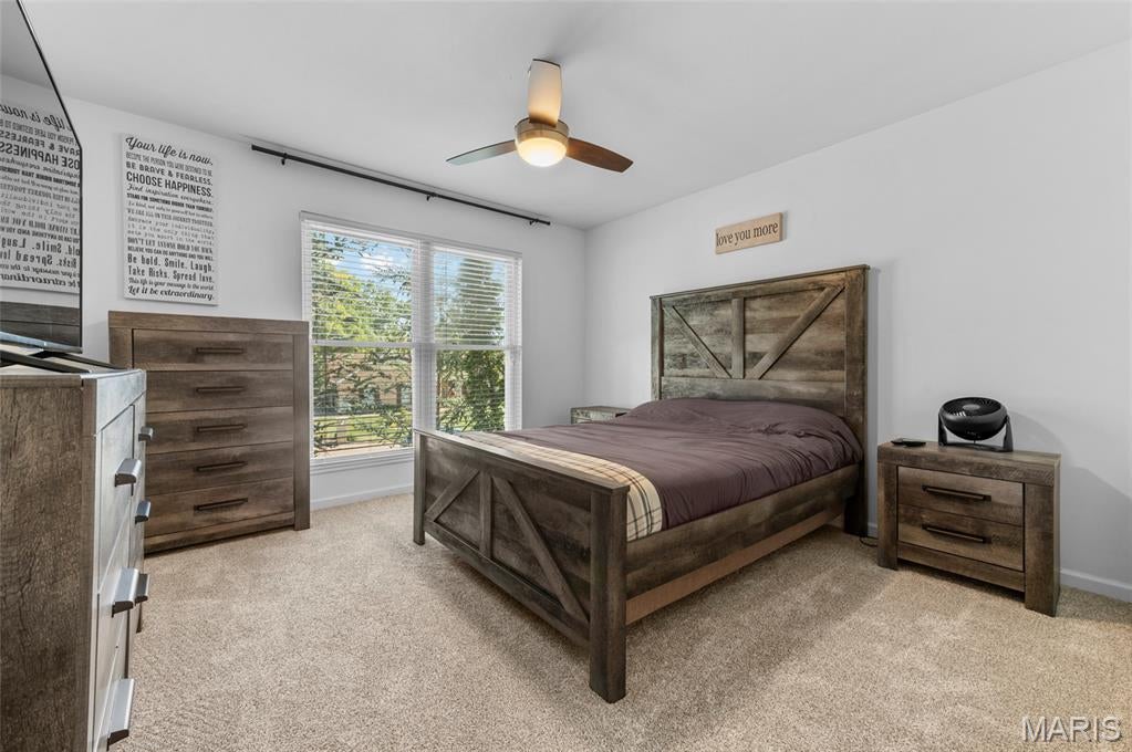Windsor Place #4 - Residential