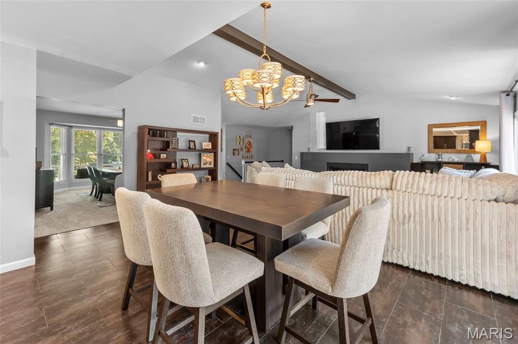 Windsor Place #4 - Residential