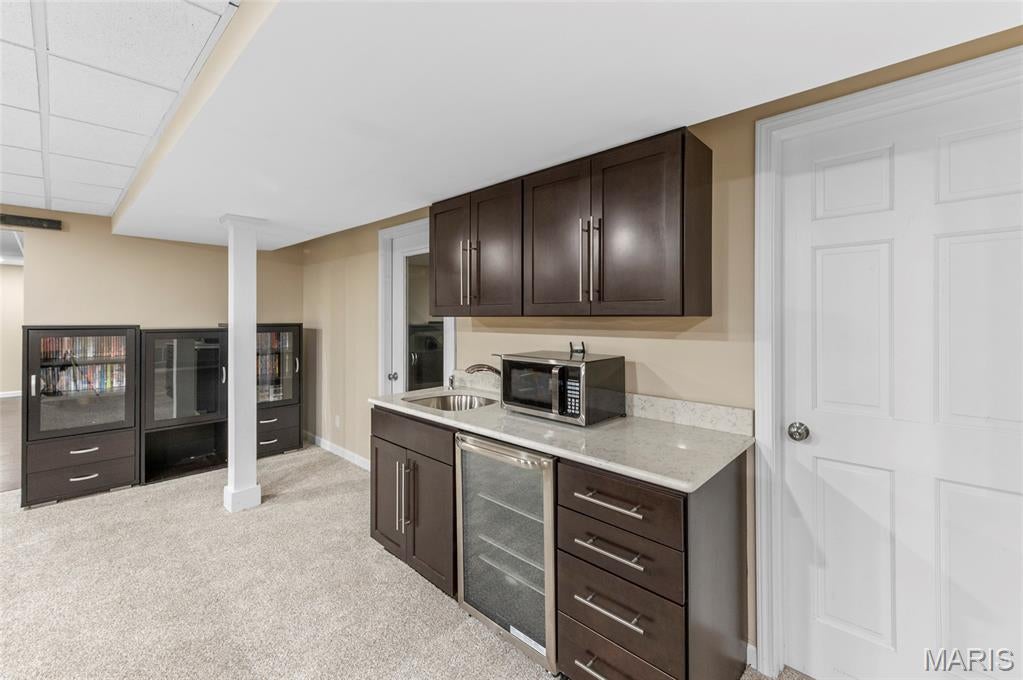 Windsor Place #4 - Residential