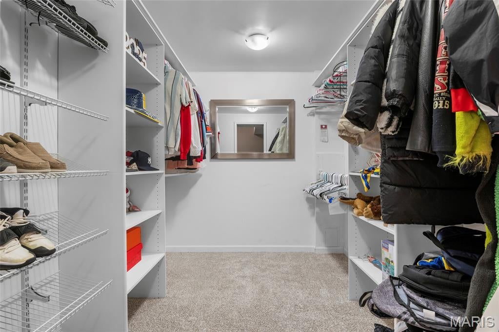 Windsor Place #4 - Residential