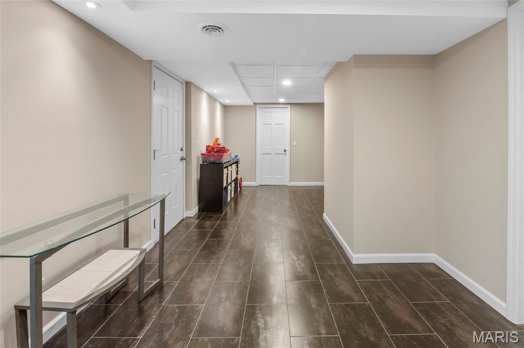 Windsor Place #4 - Residential