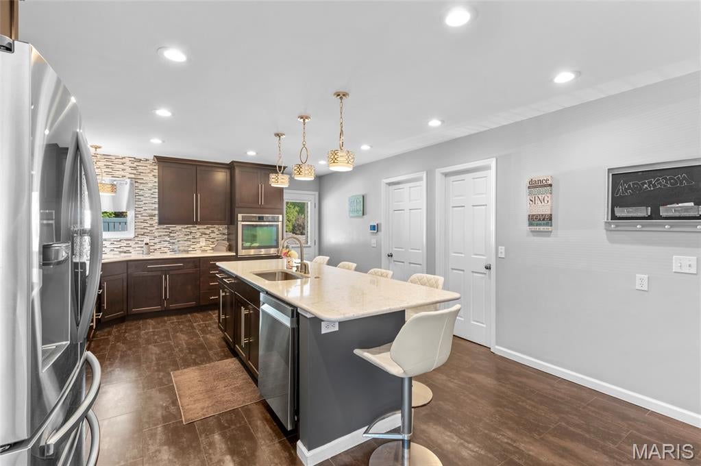 Windsor Place #4 - Residential