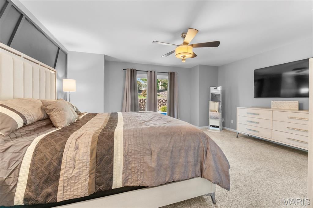 Windsor Place #4 - Residential