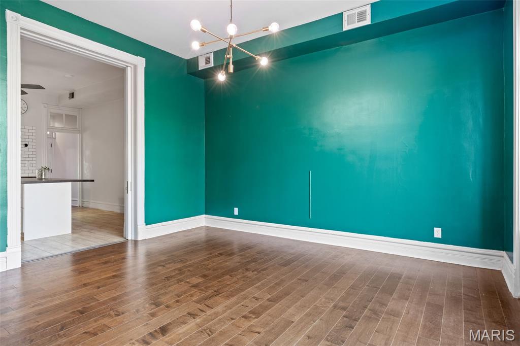 St Louis Commons Add - Residential