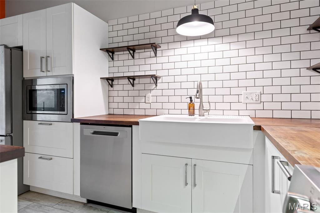 St Louis Commons Add - Residential