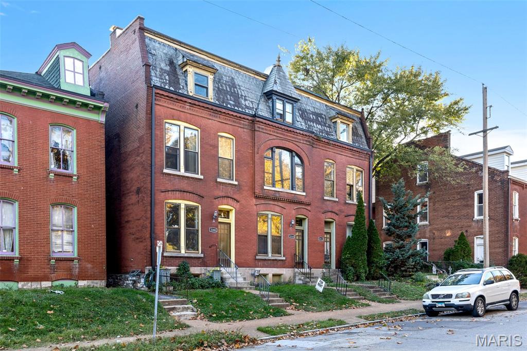 St Louis Commons Add - Residential