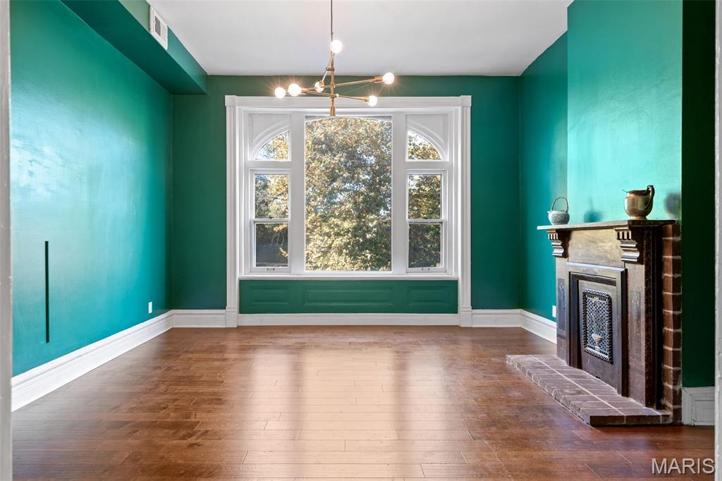 St Louis Commons Add - Residential
