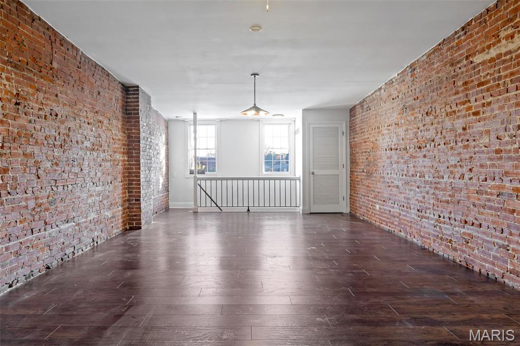 St Louis Commons Add - Residential