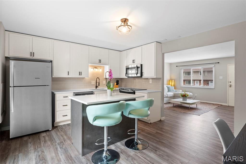 Carroll Wood Condo - Residential
