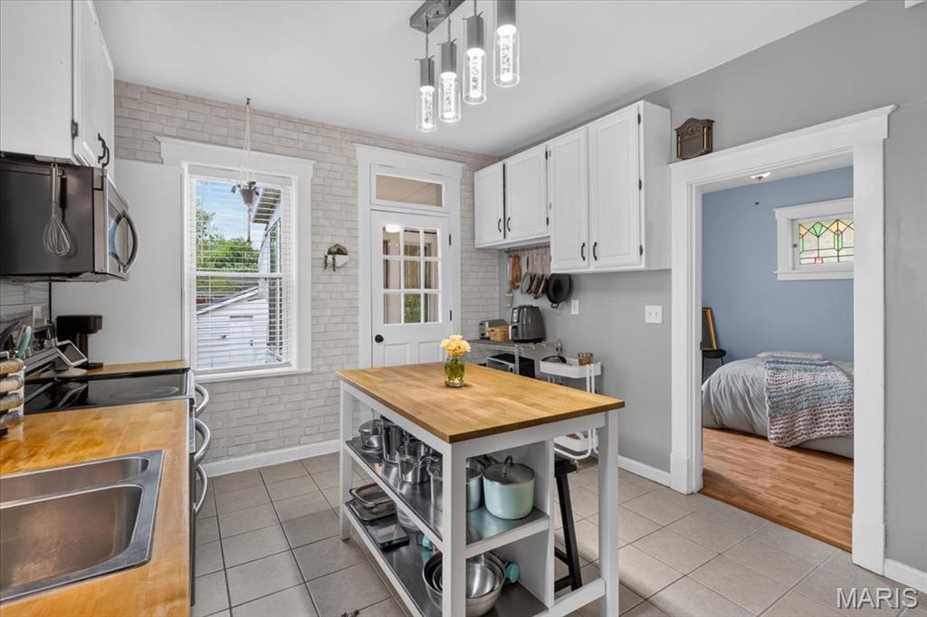 Ellenwood Park 1st Add - Residential