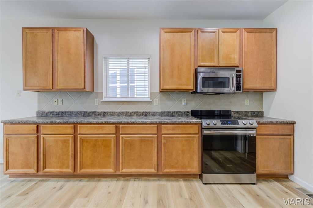 Pointe At Heritage Crossing - Residential