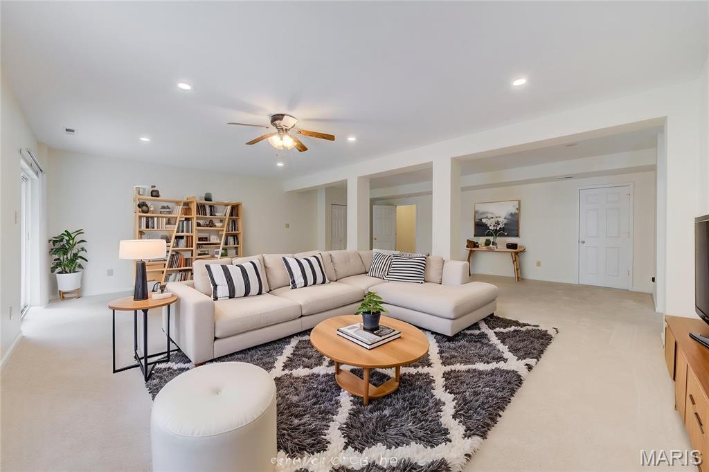 Pointe At Heritage Crossing - Residential