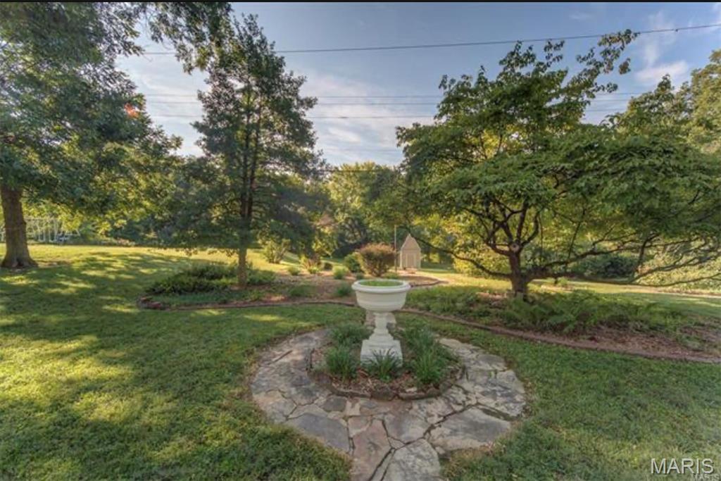 DORCHESTER VILLAGE - Residential Lease
