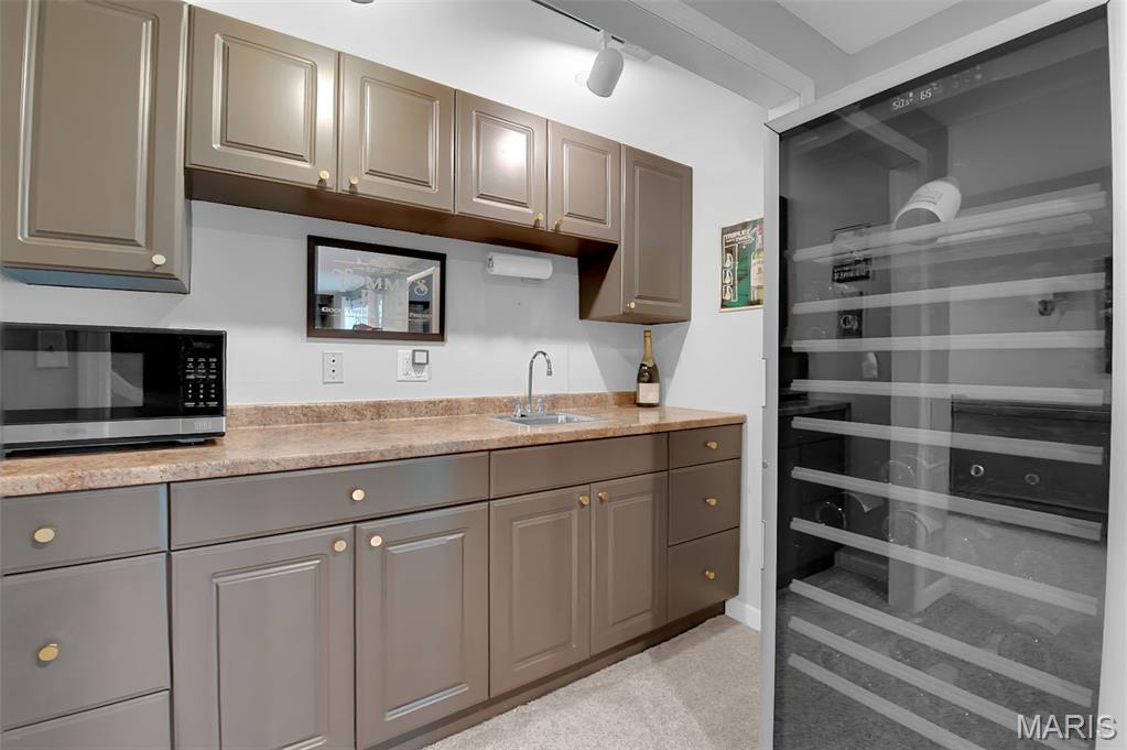 Highlands Of Chesterfield Highland - Residential