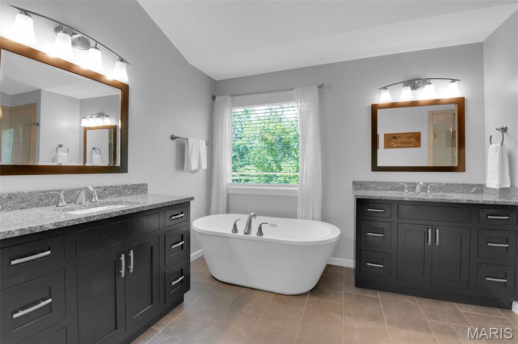Highlands Of Chesterfield Highland - Residential