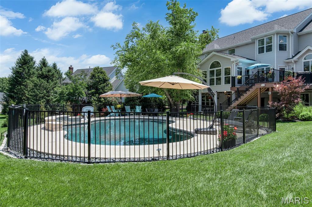 Highlands Of Chesterfield Highland - Residential