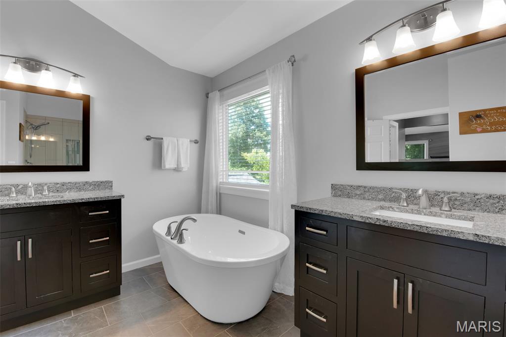 Highlands Of Chesterfield Highland - Residential
