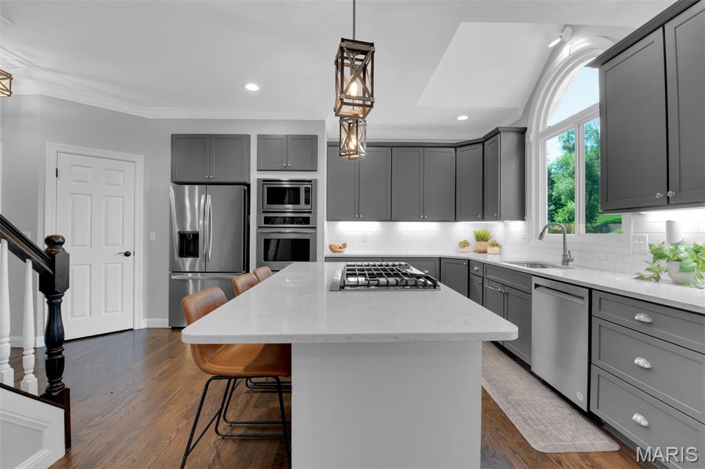 Highlands Of Chesterfield Highland - Residential