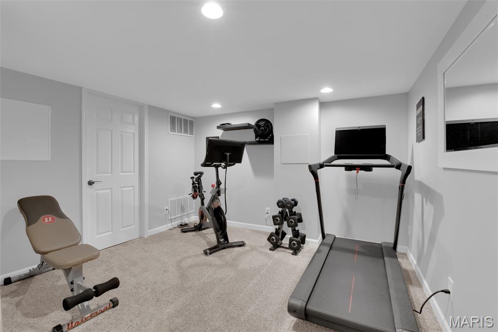 Highlands Of Chesterfield Highland - Residential