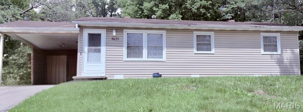 Welcome to your cozy new Home! Rare, Affordable, and Location is what this home is offering! 2 bedrooms, 1 bathroom, main level laundry, and an open floor plan! Carport to provide off street, covered parking with a utility closet for extra storage. Backyard for gatherings, pets, entertaining, and more!