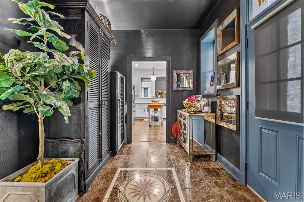Oxford Condo - Residential