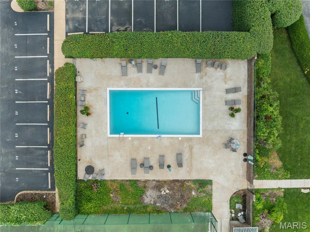 Oxford Condo - Residential