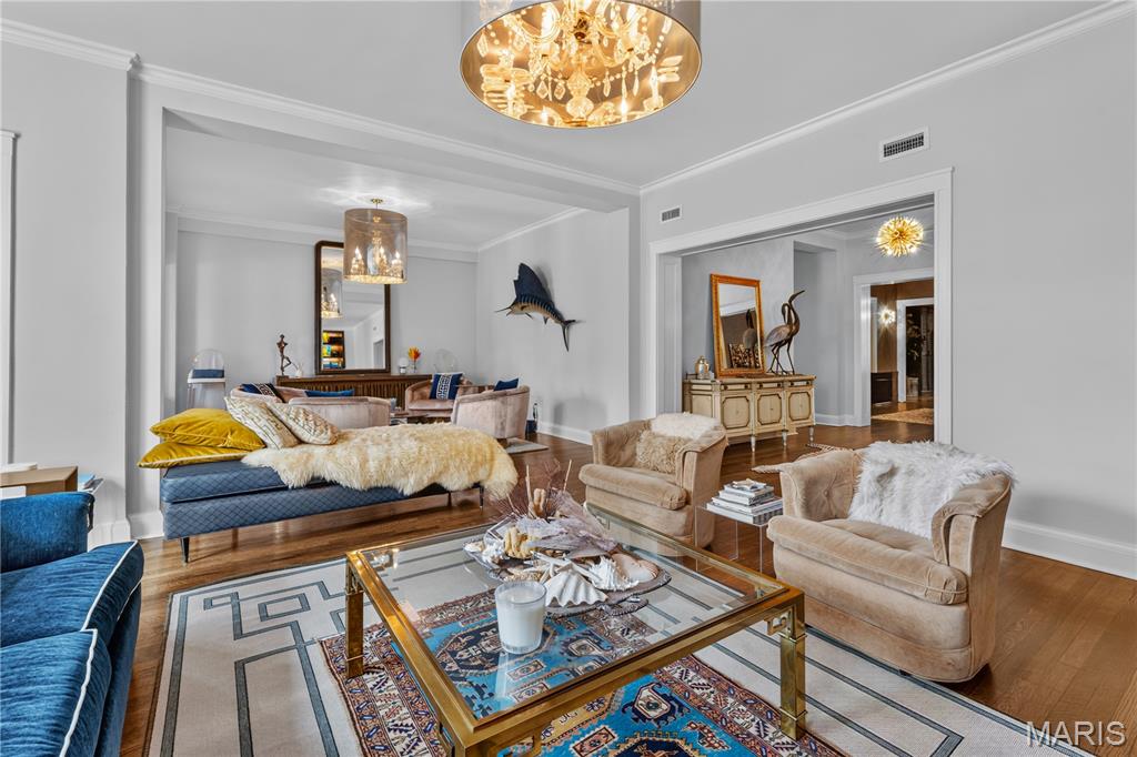 Oxford Condo - Residential