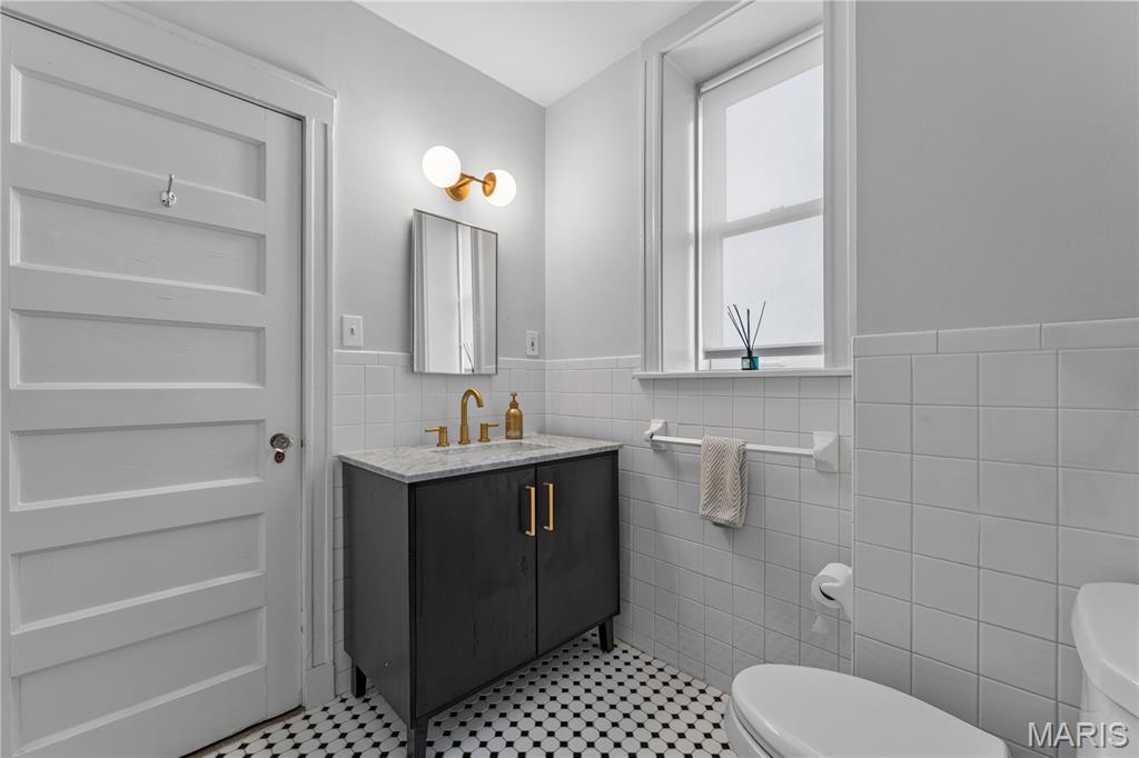 Oxford Condo - Residential
